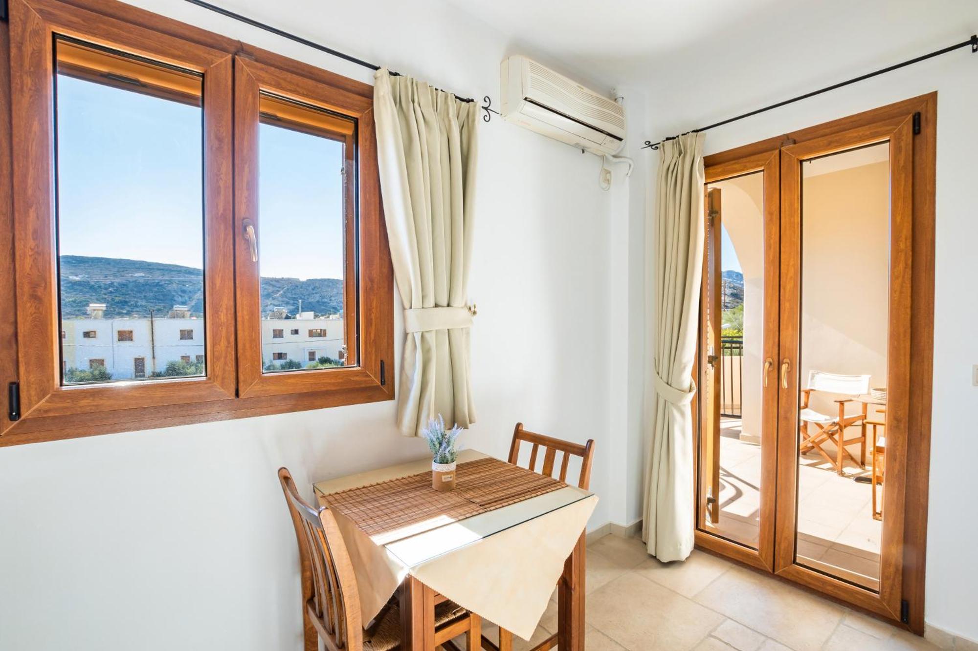 Petra Studios Карпатос Экстерьер фото