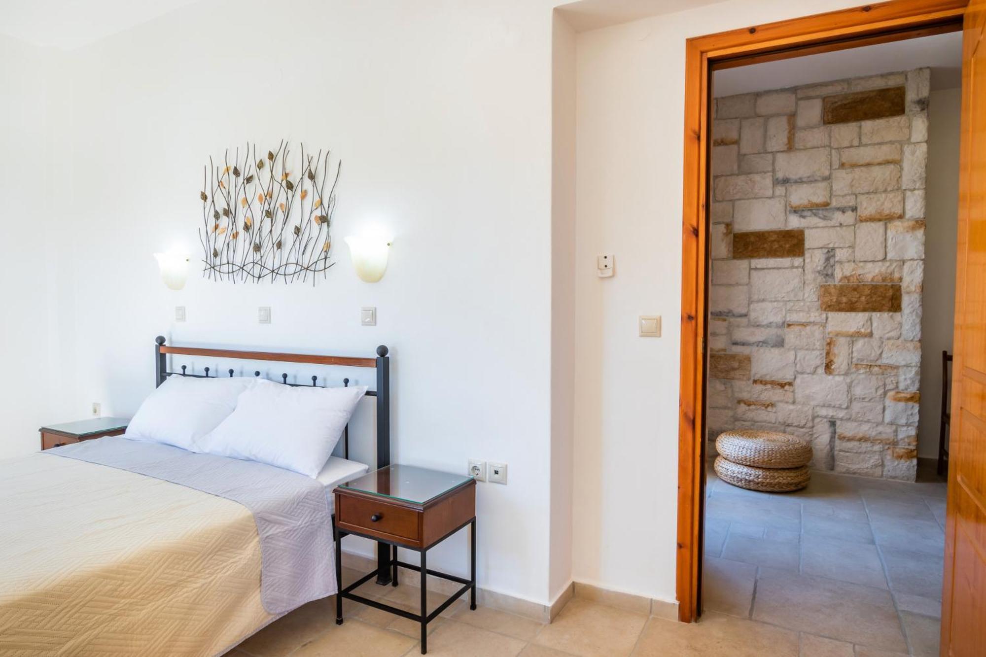 Petra Studios Карпатос Экстерьер фото